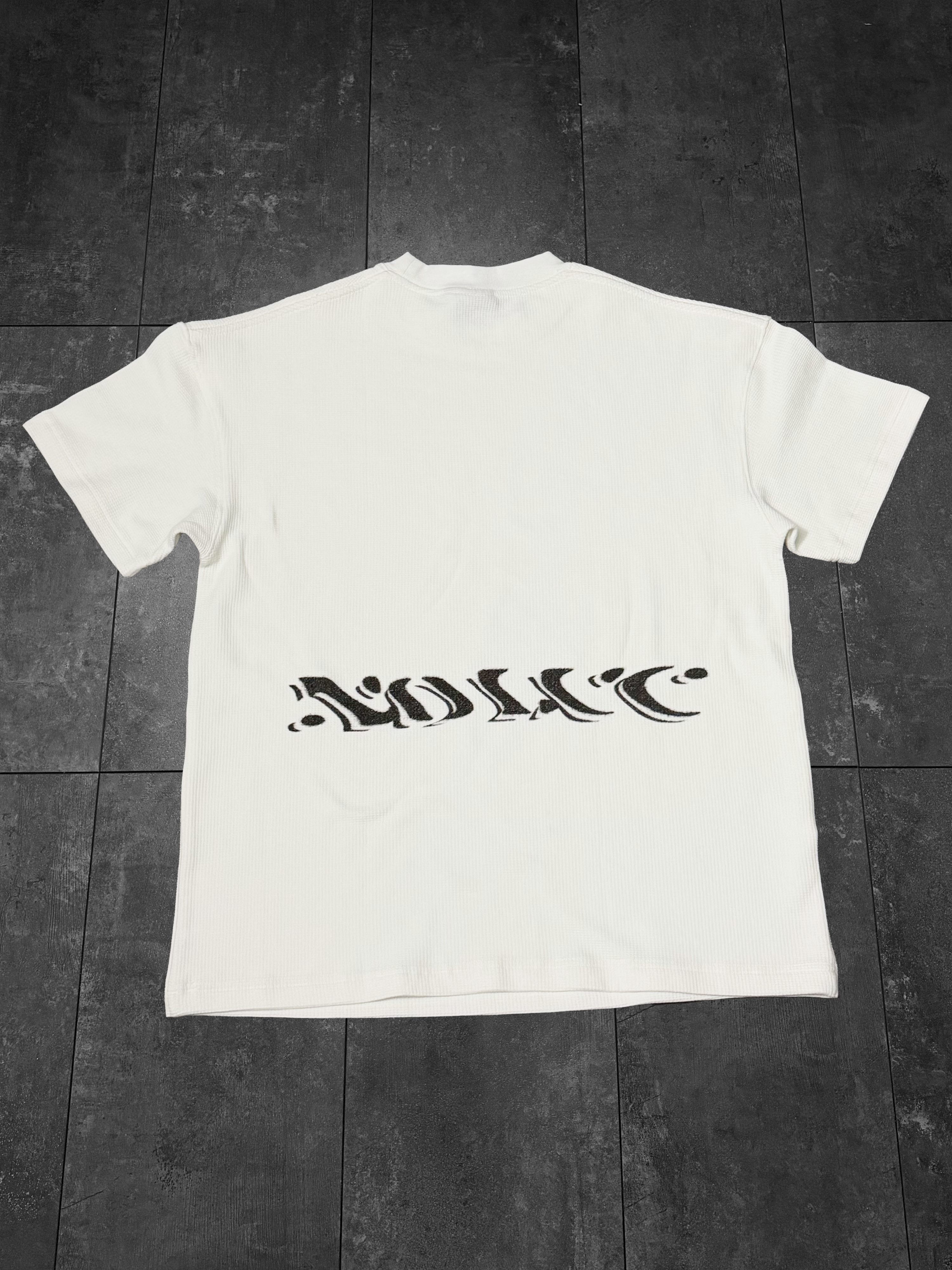B01 Tee